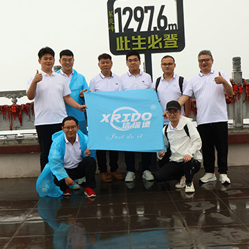 Team Building Beautiful Mountains - YunTaiShan in Henan, China